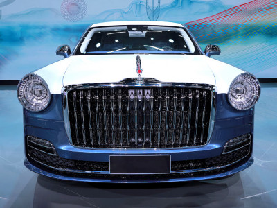 HongQi L5  Фото №2